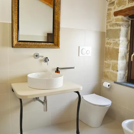 La Pietra Nel Borgo Feriehus